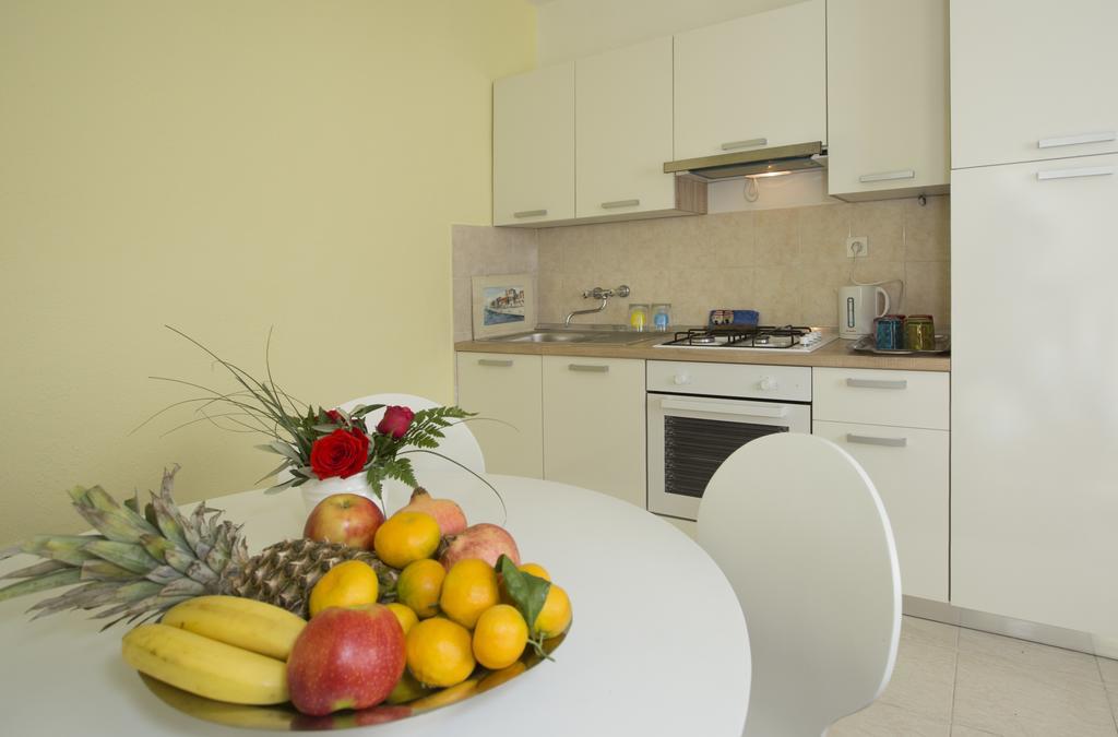 מרינה Great Located Family Apartments מראה חיצוני תמונה